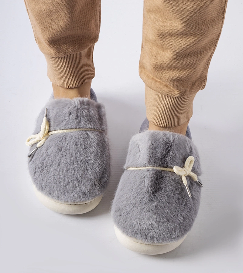 Šedé pantofle s ozdobnou šňůrkou Medoro