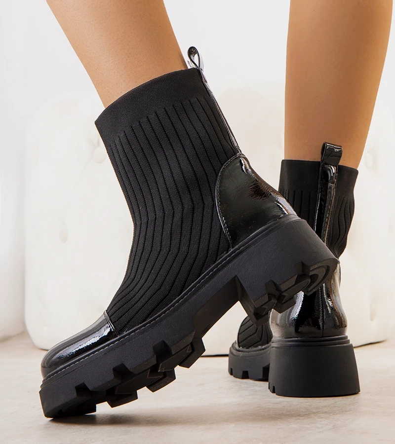 Černá boty s pružným svrškem Edelmi