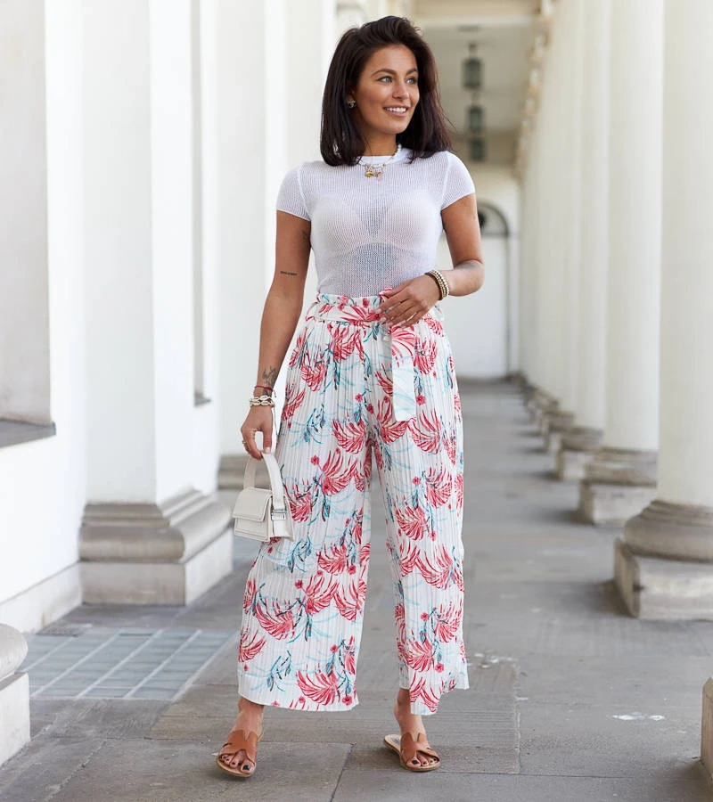 Bílé dámské široké plisované kalhoty Sijam