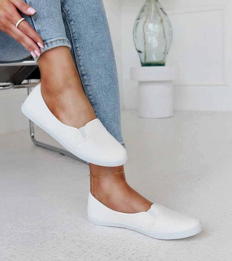 Bílé tenisky na zatahování z ekokože Wordana