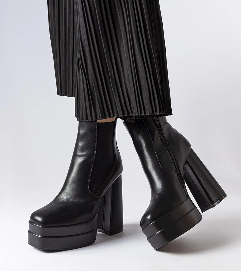 Černé boty Copertino na vysokém podpatku