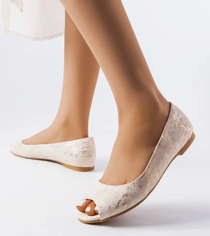 Zlaté baleríny s otevřenou špičkou Lesage