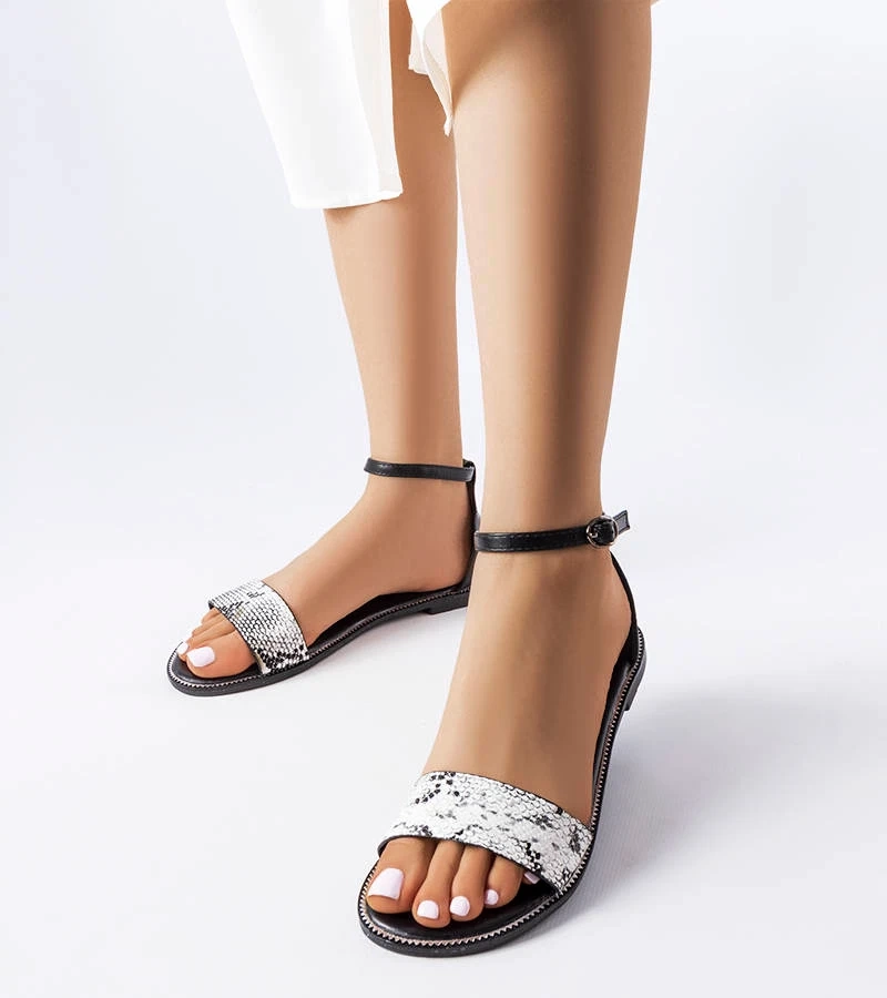 Ploché černé sandály Ducharme