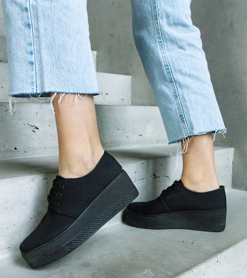 Černé boty Lunde na platformě