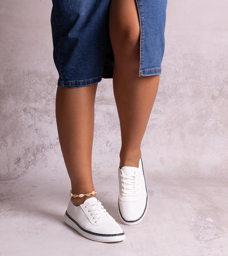 Bílo-modré průsvitné tenisky Biserka