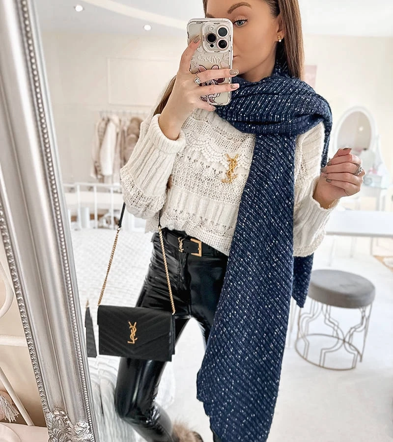 Šedý puntíkovaný šátek Khalil