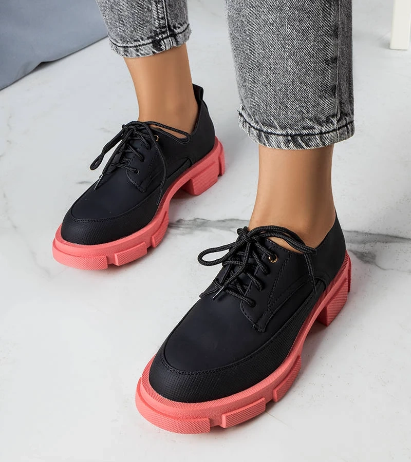 Červené polobotky na pevné podrážce Kay