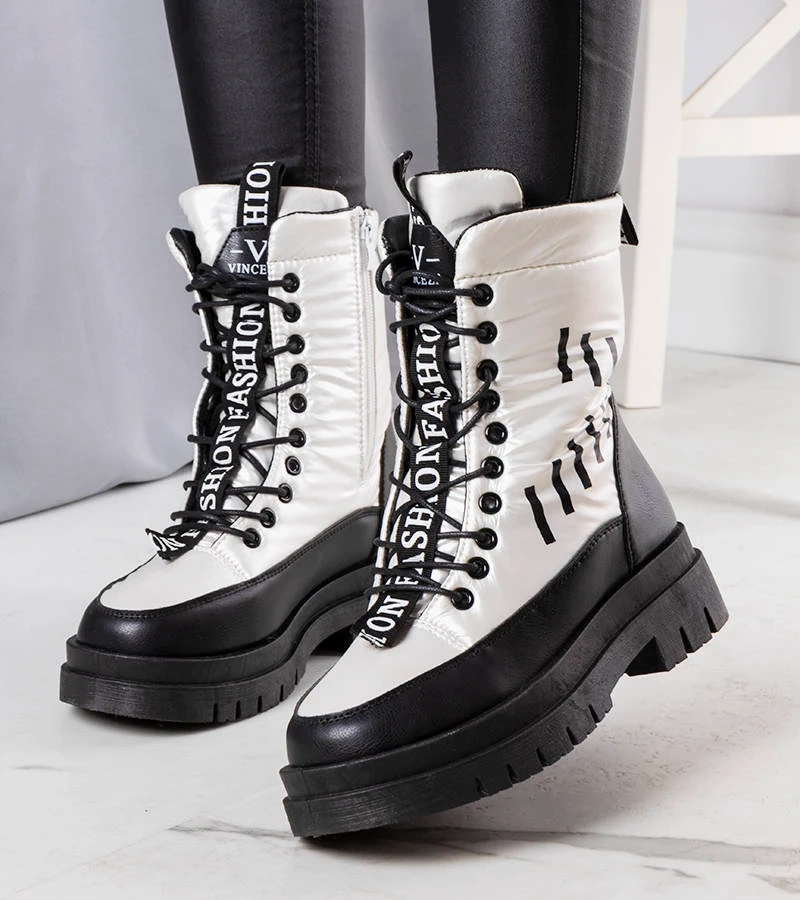 Stříbrné sněhule Sarai