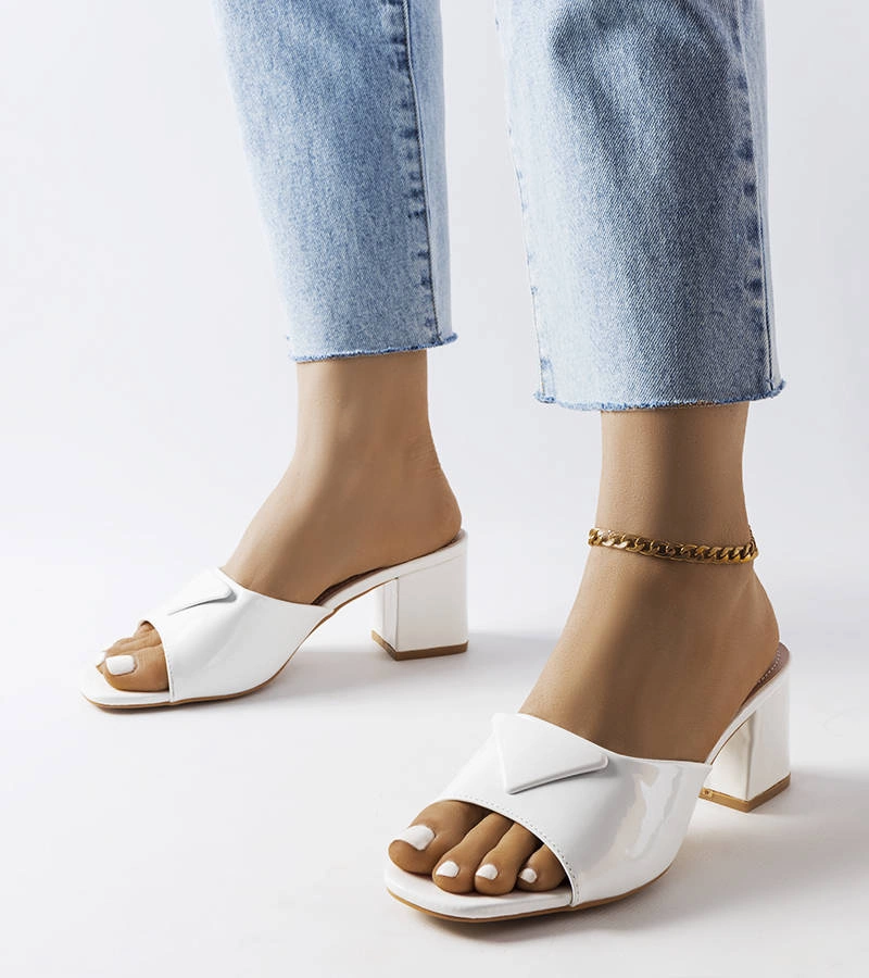 Bílé lakované žabky Branch stiletto