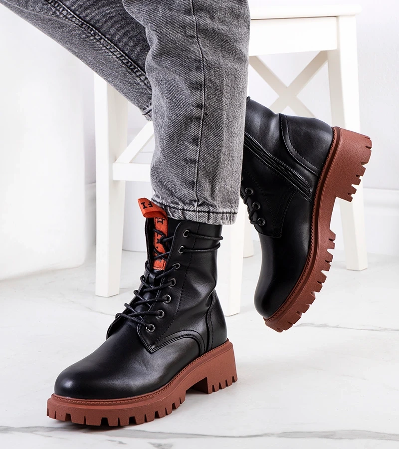 Lapači černé sikule