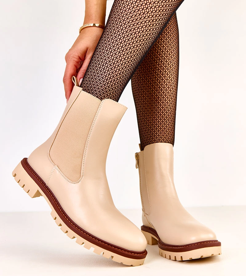 Béžové kotníkové boty na ploché podrážce s elastickou vsadkou Terrami