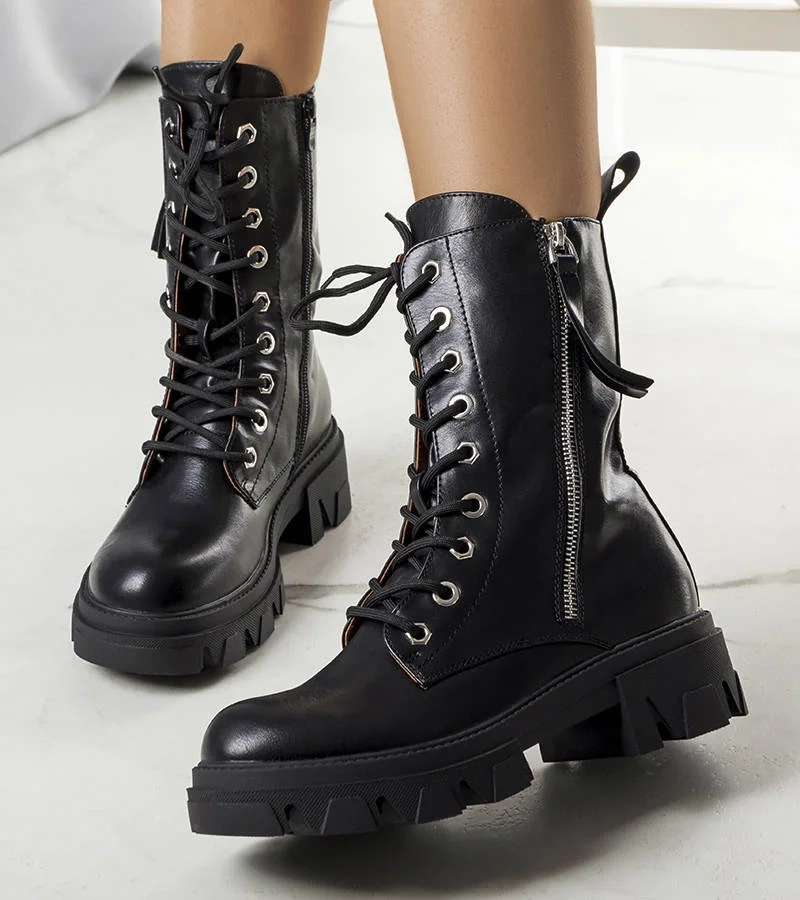 Černý zateplený boty Artamo