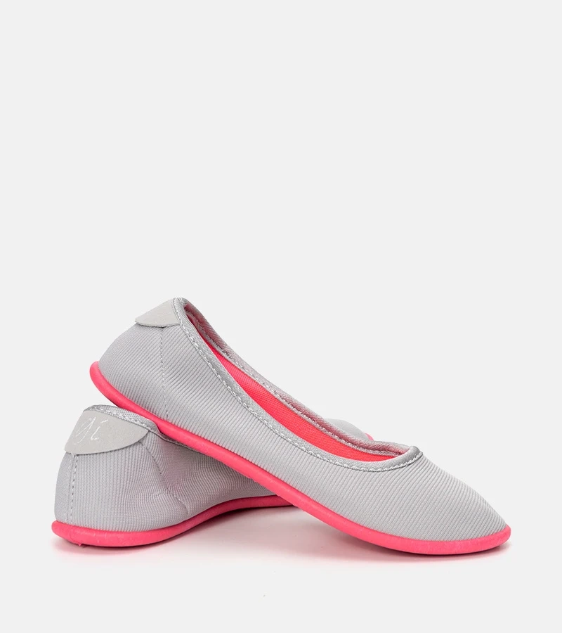 Šedorůžové dětské baleríny Geneseo