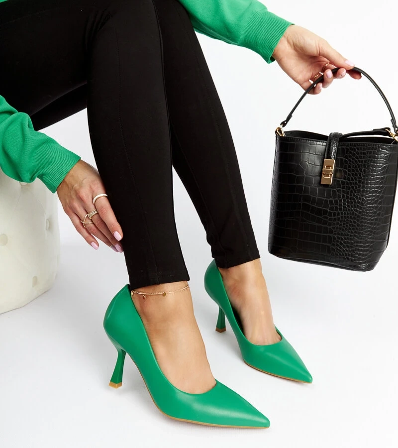 Zelené lodičky na nízkém podpatku Nixon