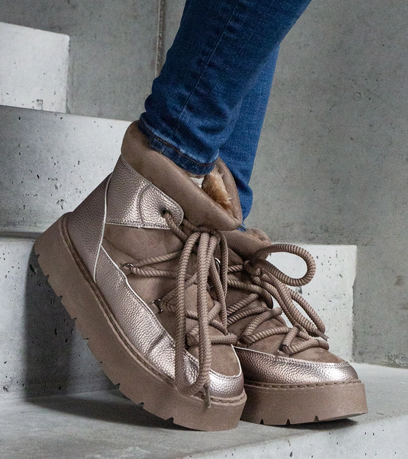 Tmavě béžové sněhule na platformě zateplené kožíškem Sapphi