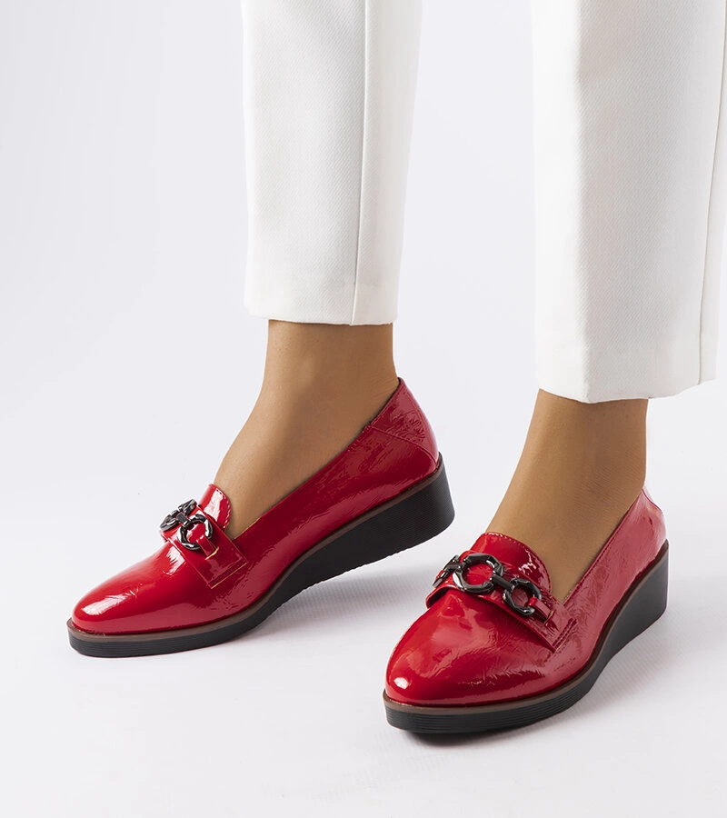 Červené lakované mokasíny na platformách Erin