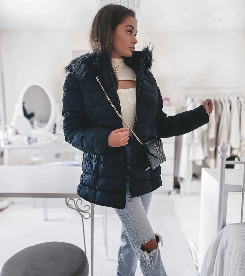 Černá prošívaná bunda Koa