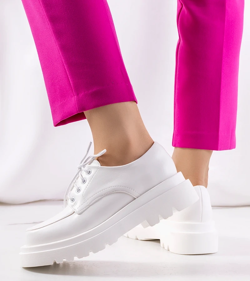 Bílé oxfordky Nunes