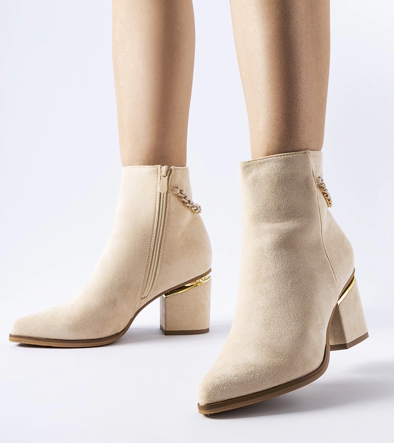 Beige zateplené kotníčkové boty na podpatku Hiney