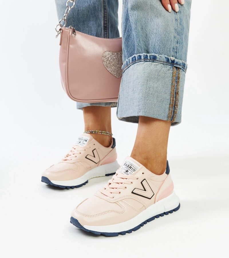 Růžové tenisky na silnější podrážce Olonio