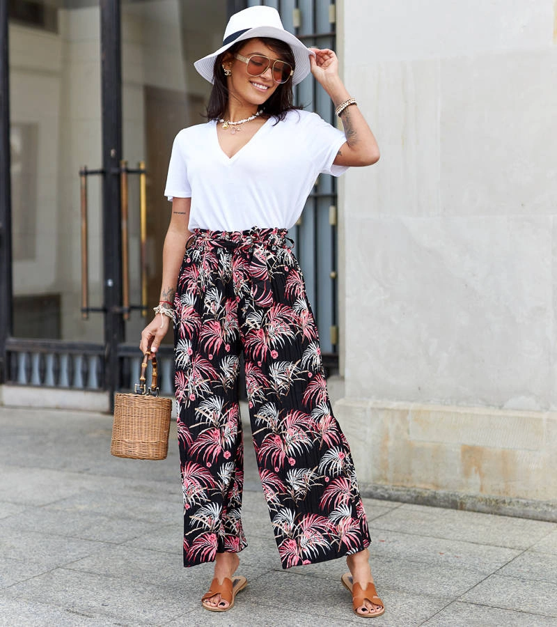 Černé dámské široké plisované kalhoty Sijam