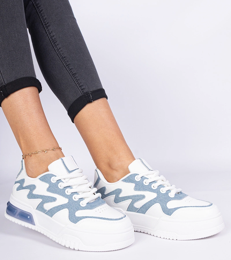 Modré dámské tenisky s džínovým doplňkem Lasata