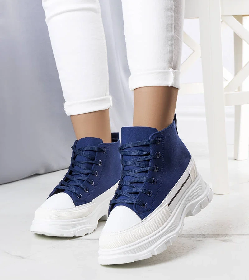 Tillys námořnicky modré tenisky na vysoké platformě