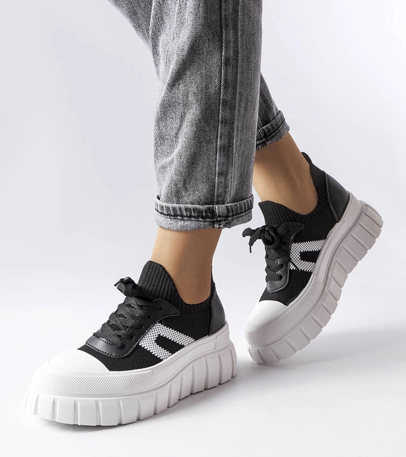 Černé tenisky na platformě Charpentier