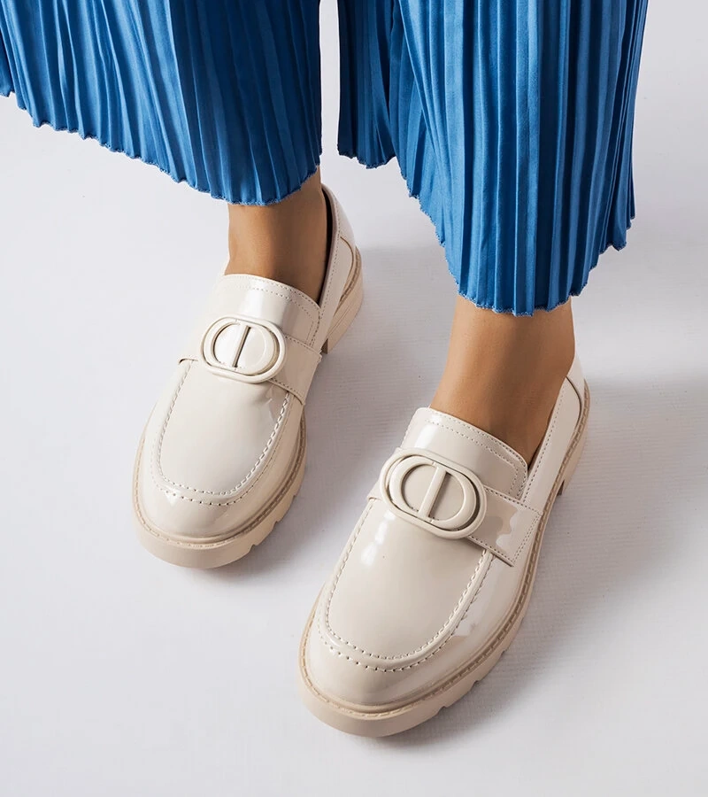 Bežové lakované mokasíny Scranton