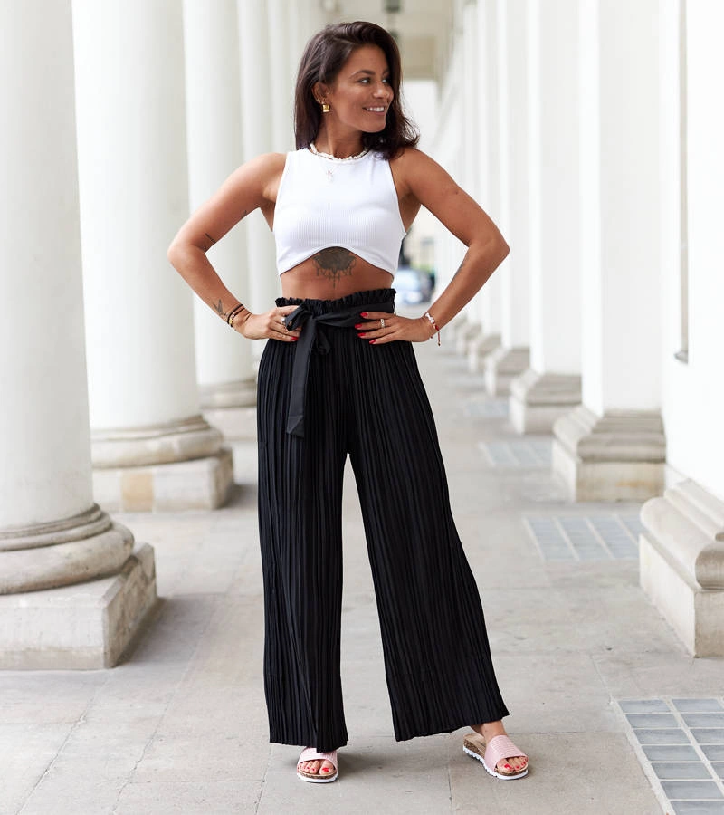 Černé široké plisované kalhoty Anisa