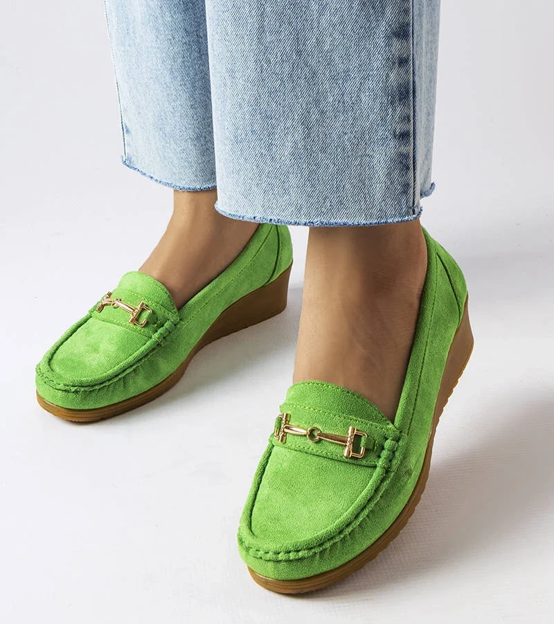 Zelené semišové mokasíny na platformě Canis