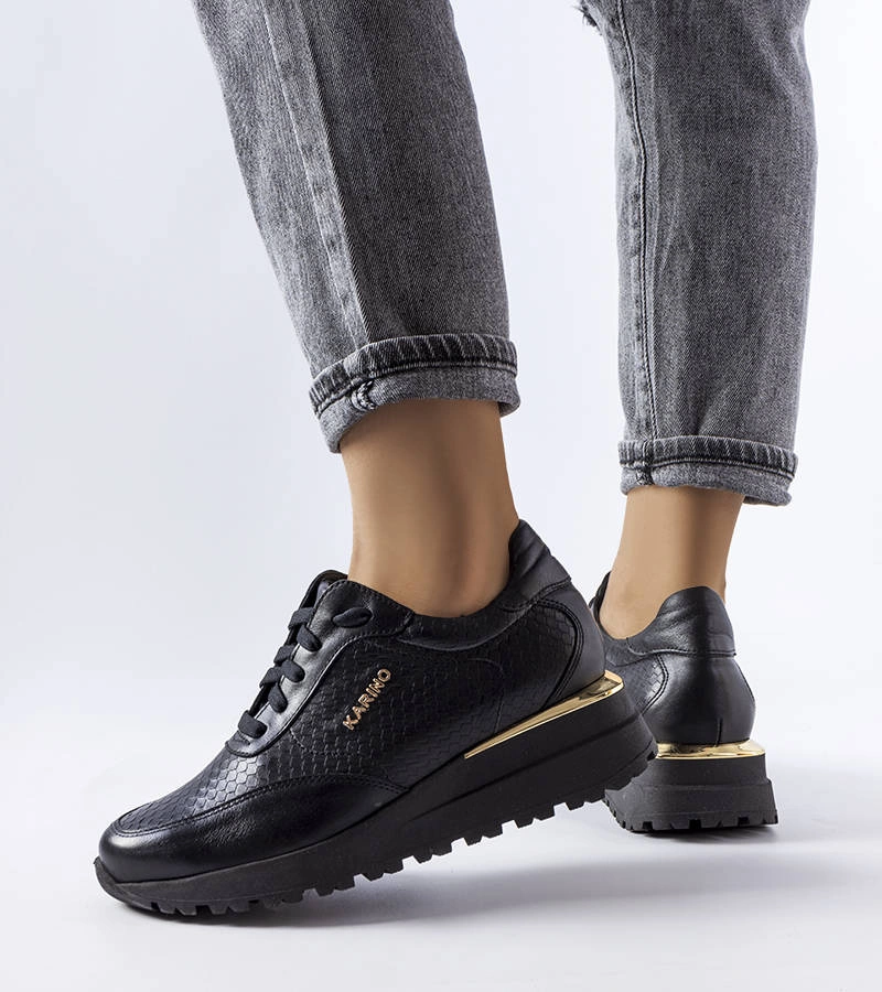Černé kožené tenisky Karino
