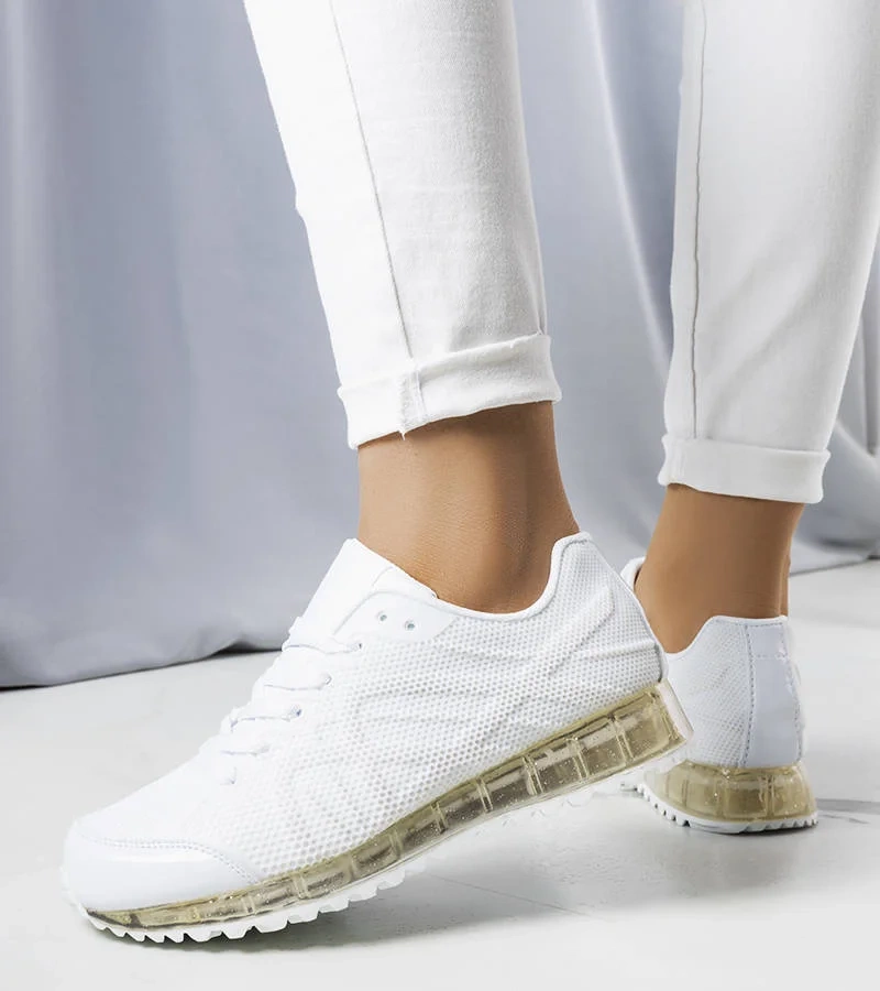 Bílé tenisky na módní podrážce Durandan