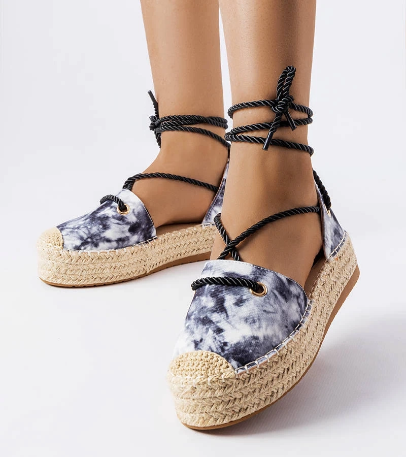 Černé vázané espadrilky na platformě Duffet