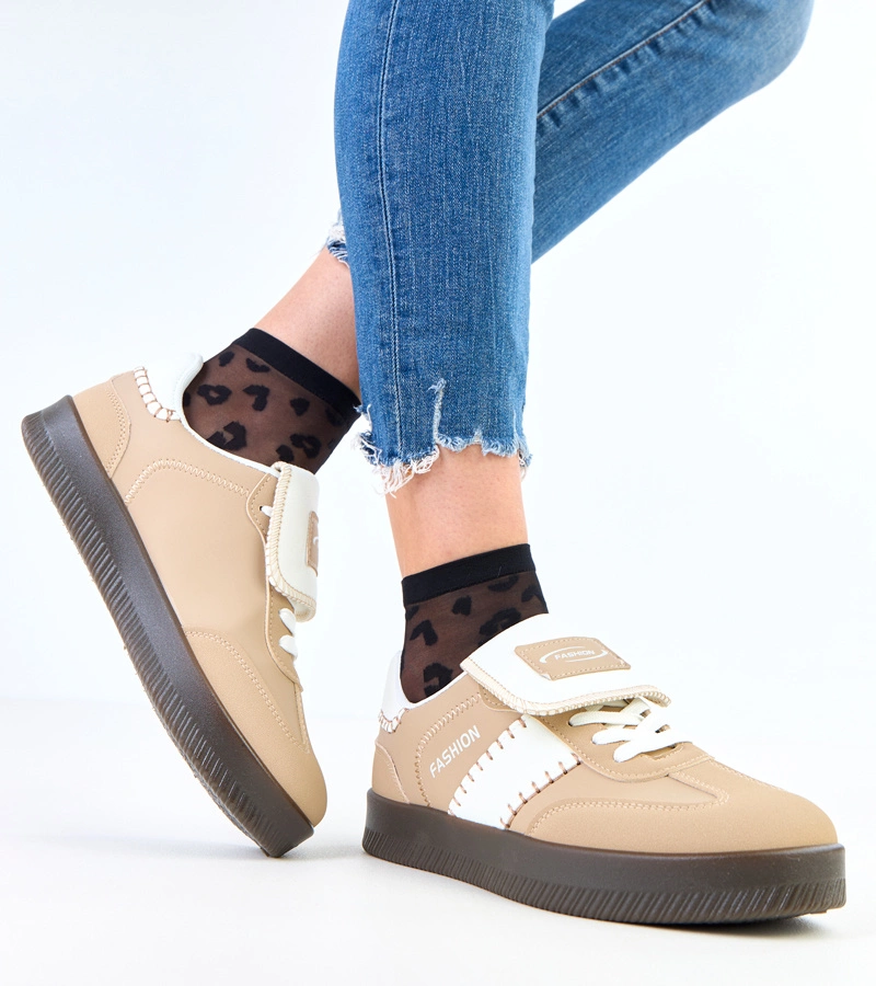 Hnědé tenisky na platformě s prošíváním Puente