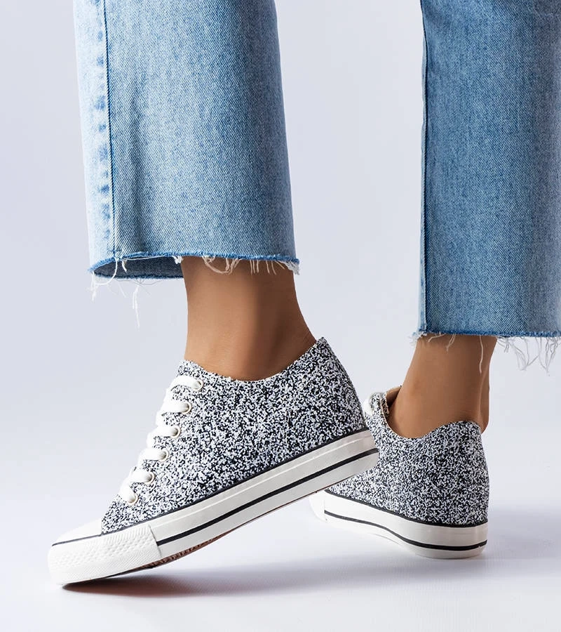 Černé tenisky na nízkém podpatku Garceau