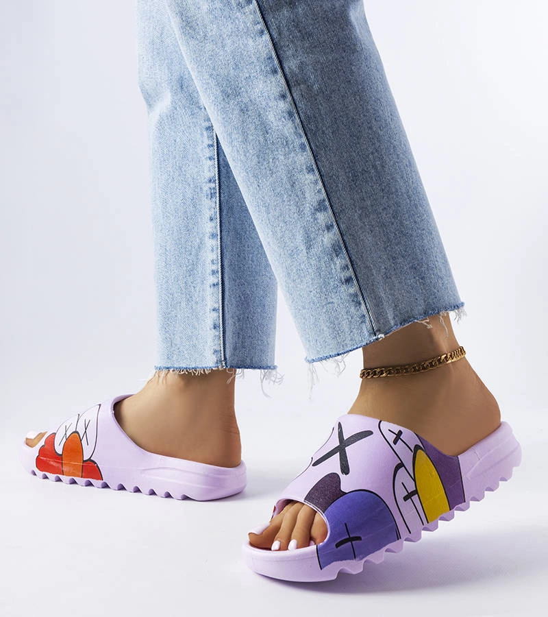 Žabky s fialovým potiskem Lindale