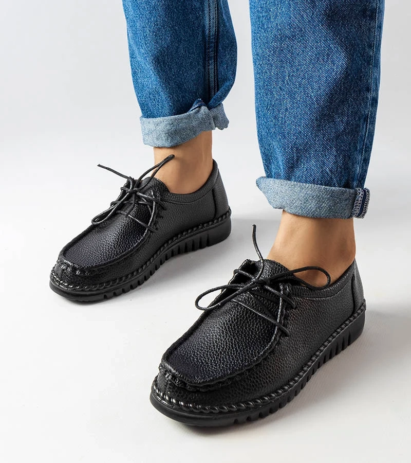 Černé šněrovací mokasíny Tuva