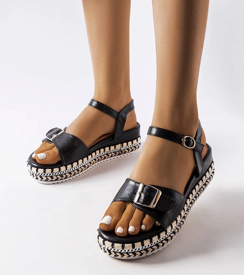 Černé sandály Manuela na platformě