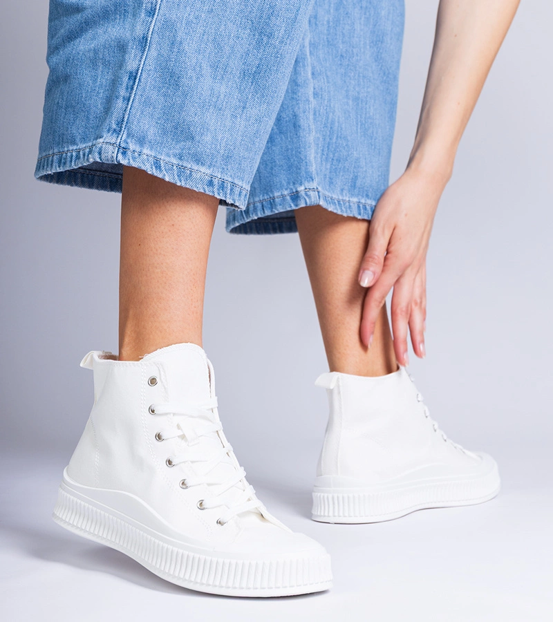 Bílé vysoké tenisky na platformě Guerrino