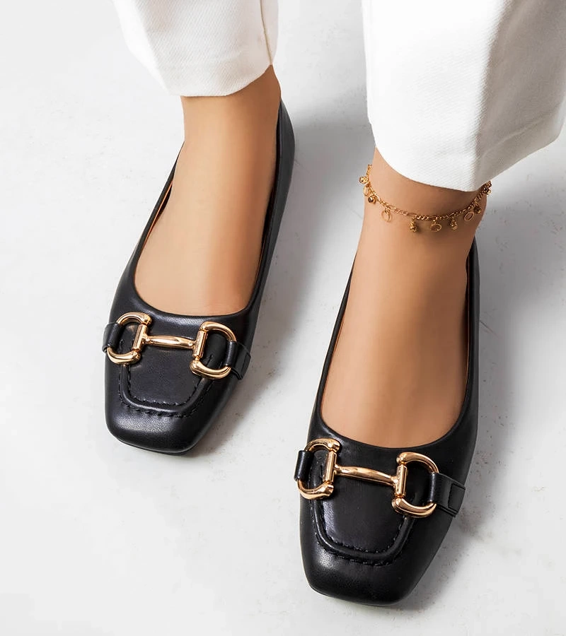 Černé baleríny se zlatým zdobením Iris