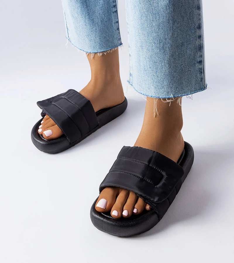 Černé žabky na suchý zip Aleron