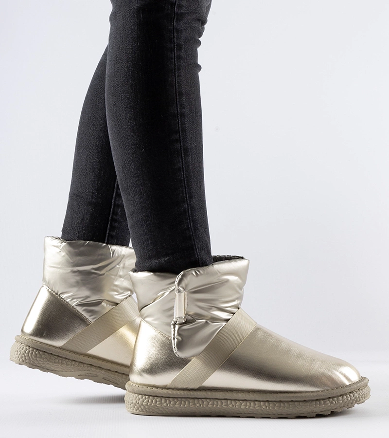 Zlaté lesklé krátké sněhule Delaune