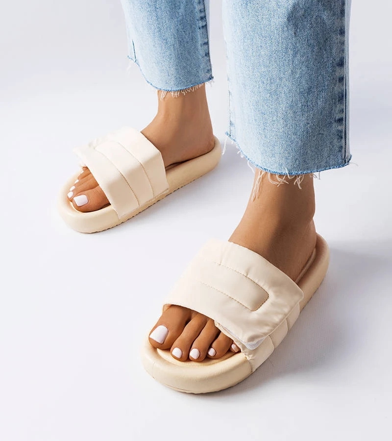 Béžové žabky se zapínáním na suchý zip Aleron