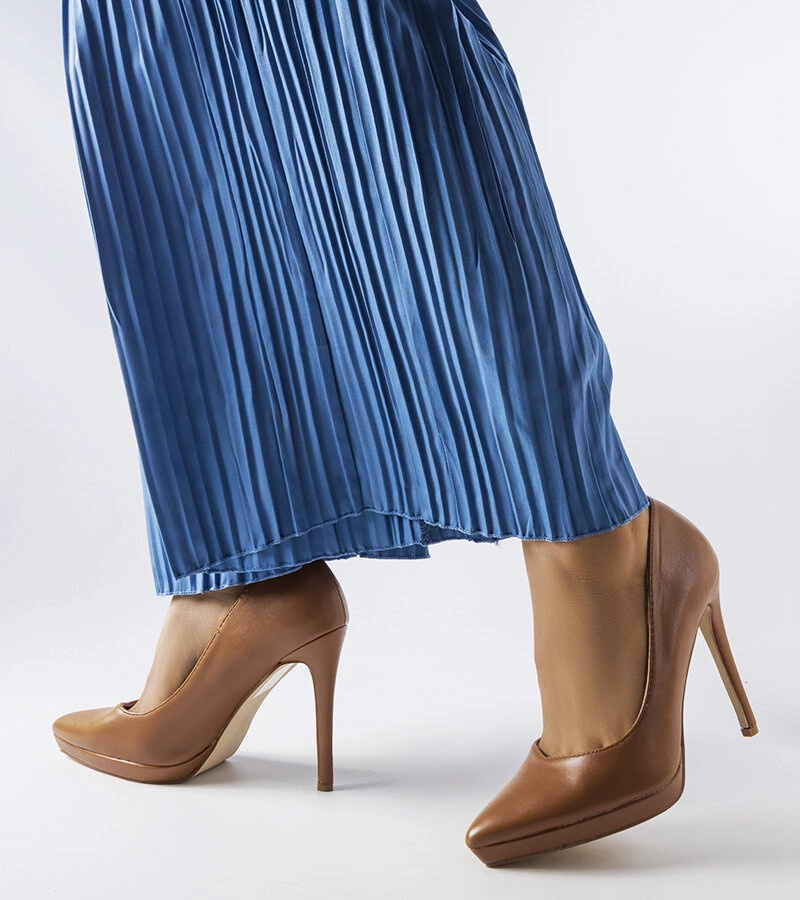 Hnědé klasické jehlové podpatky Kristin