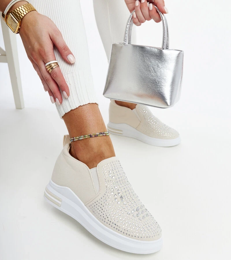 Bežové tenisky na platformě Fossacesia