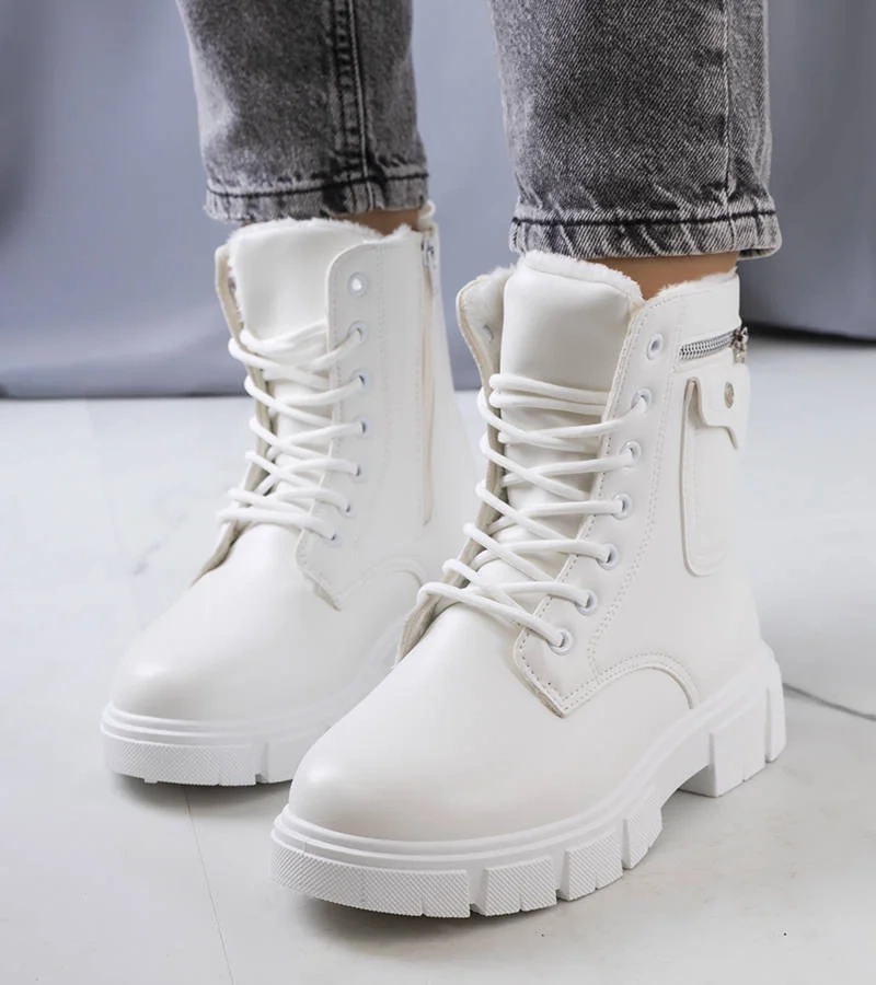 Dámské bílé trapery Foris