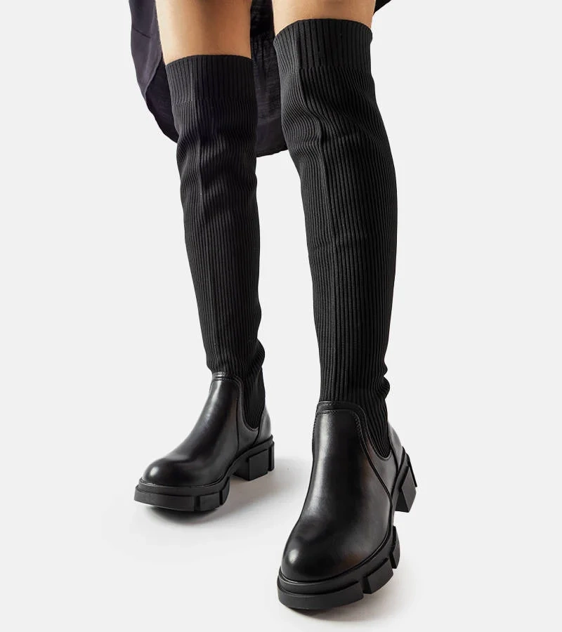 Černé buřinky s elastickým svrškem od Ates