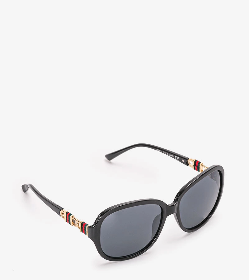 Černé sluneční brýle Metz