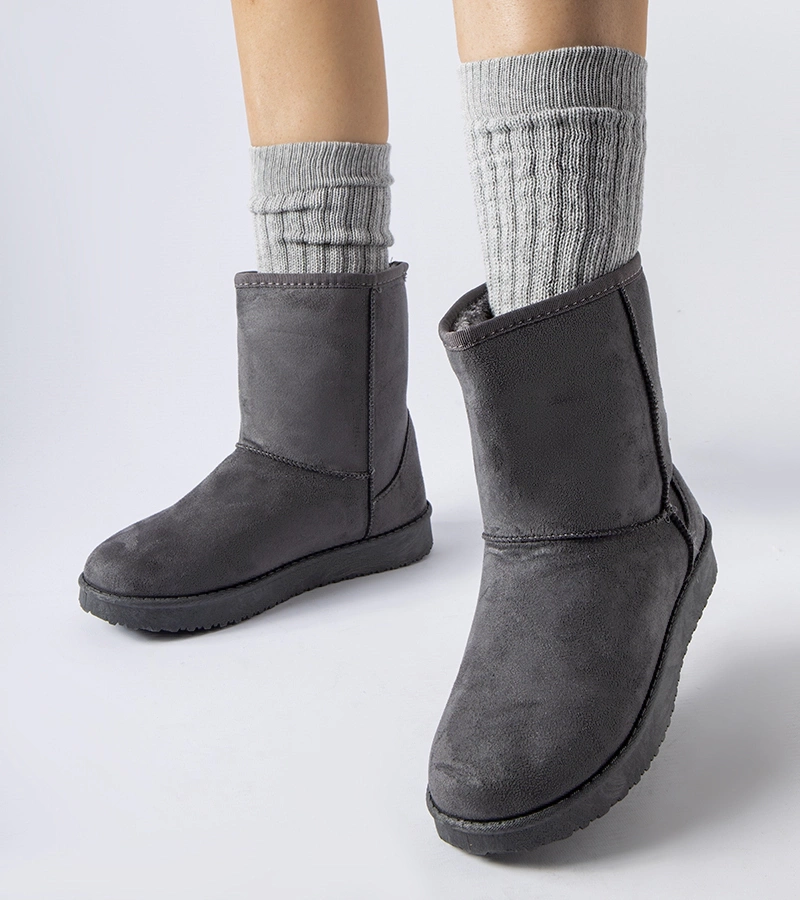 Šedé izolované klasické sněhule Libero